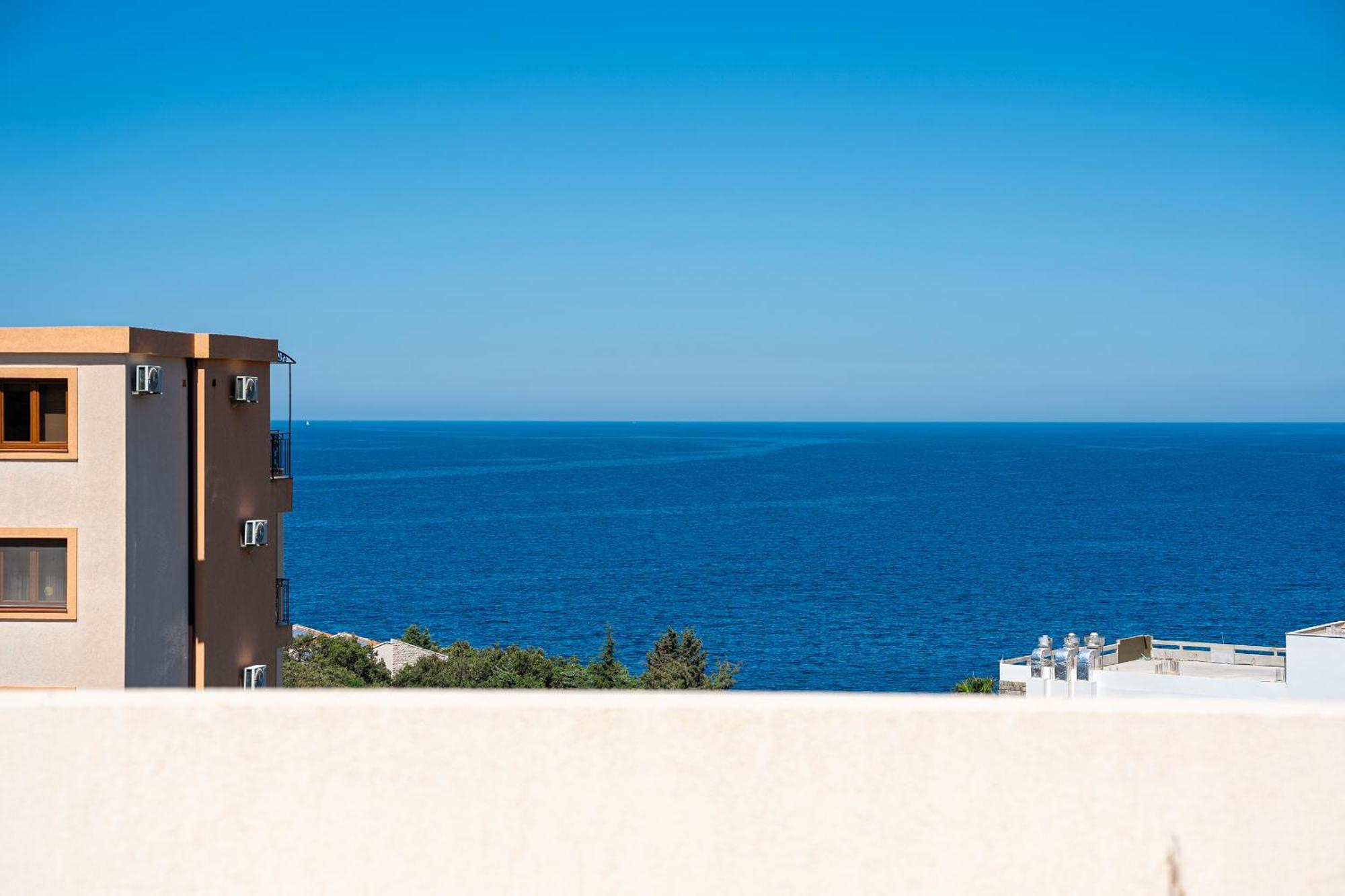 Sunways Apartments Dobra Voda Exterior foto
